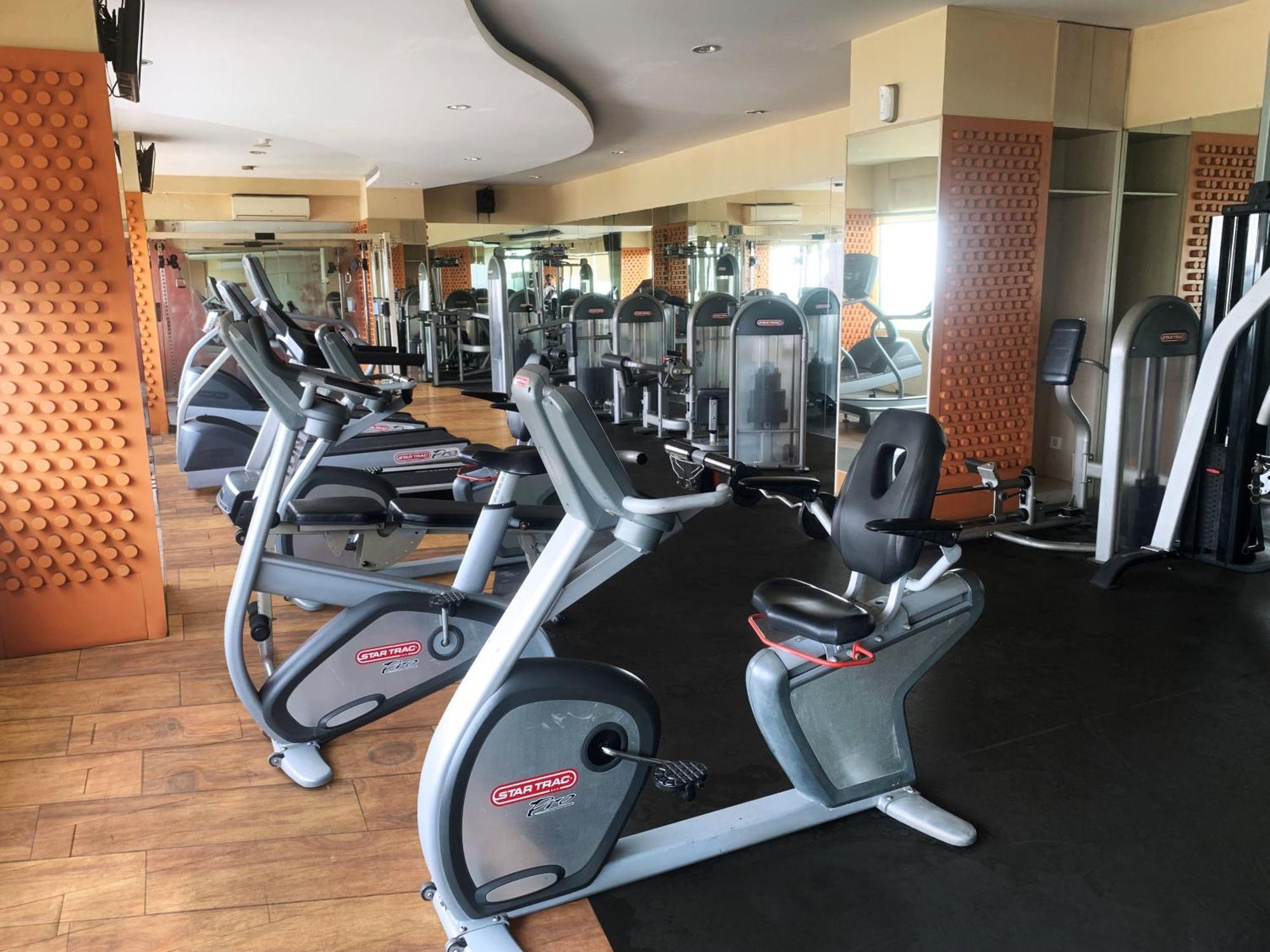 Nemuru Grand Serpong Panunggangah Екстериор снимка